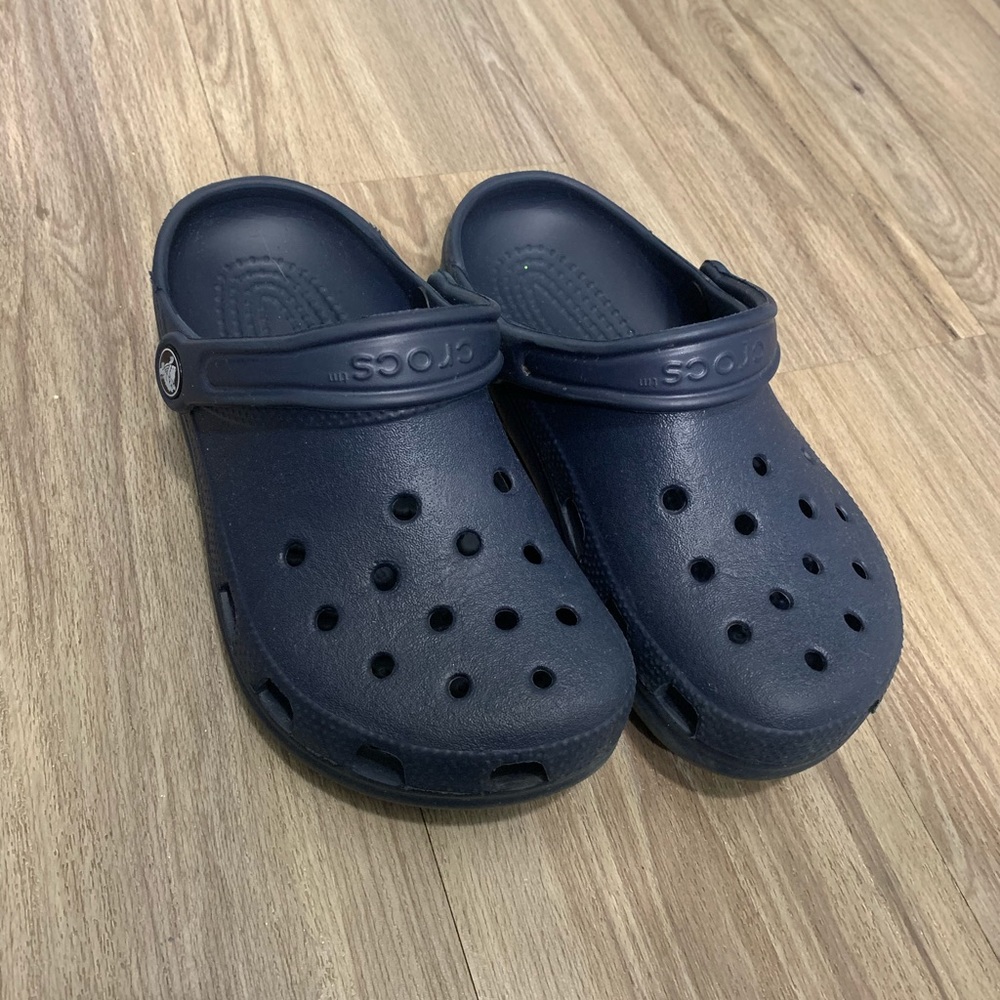 Crocs